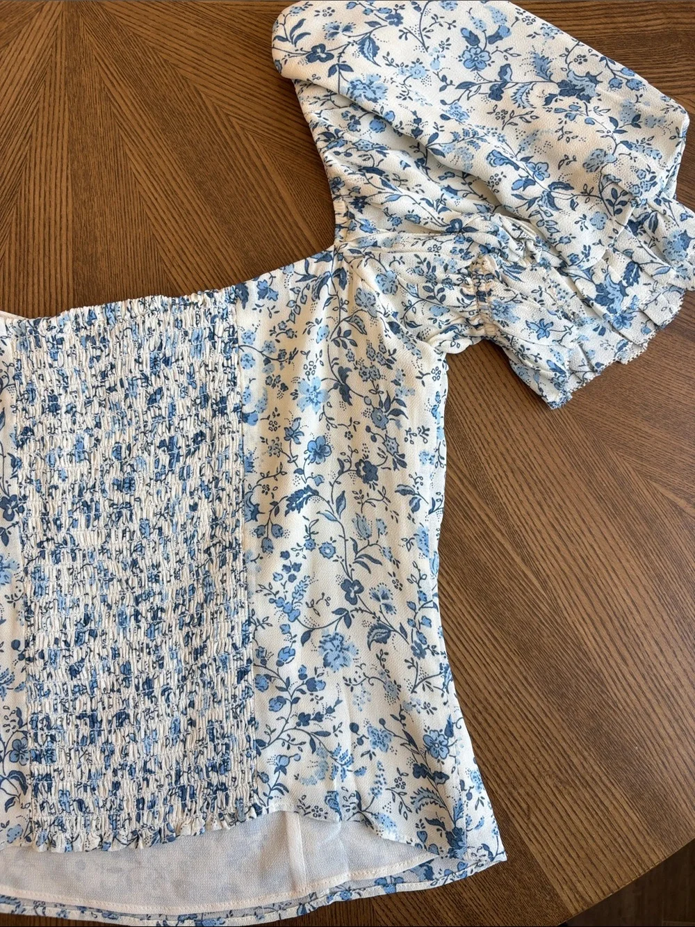 Reformation White and Blue Floral Puff-Sleeve Square-Neck Top